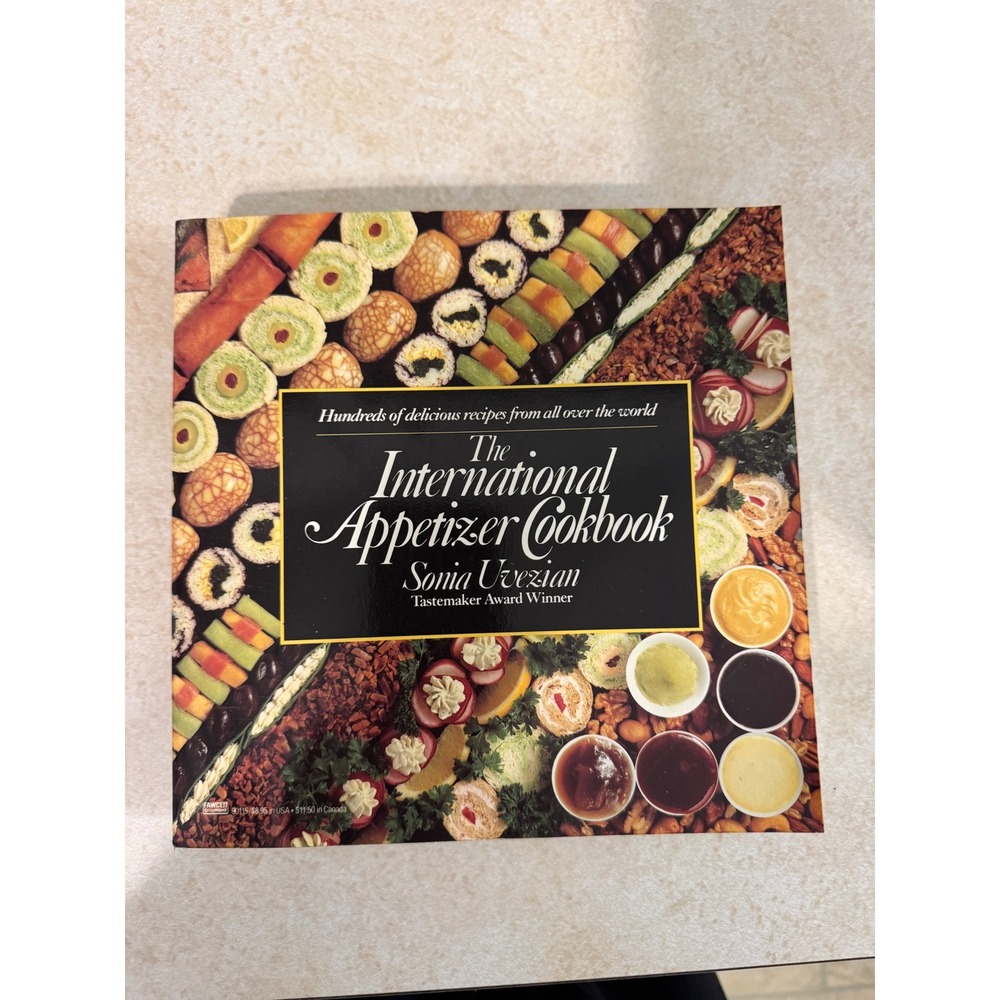 The International Appetizer Cookbook Sonia Uvezian 1984 Softcover 0-449-90115-7